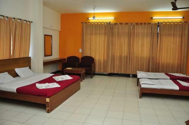 Hotel Manorath Nashik Exterior photo