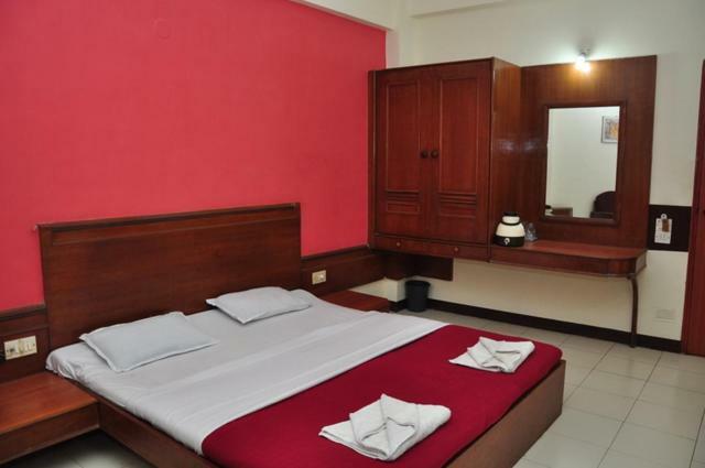 Hotel Manorath Nashik Exterior photo